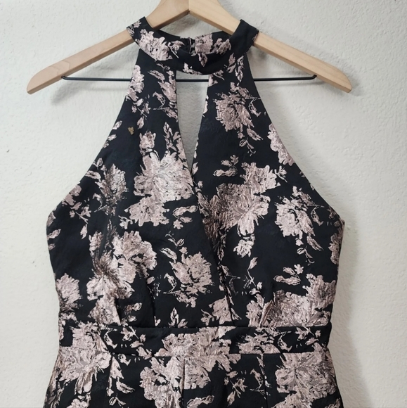 NWOT • Lulu's • Brocade Romper - Picture 5 of 13